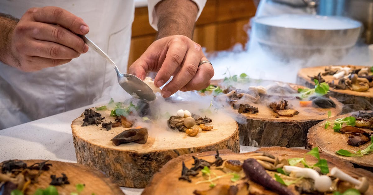 découvrez notre restaurant, un lieu convivial où se mêlent saveurs authentiques et ambiance chaleureuse. profitez d'un menu varié, mettant en avant des ingrédients frais et locaux, et laissez-vous emporter par une expérience culinaire inoubliable.